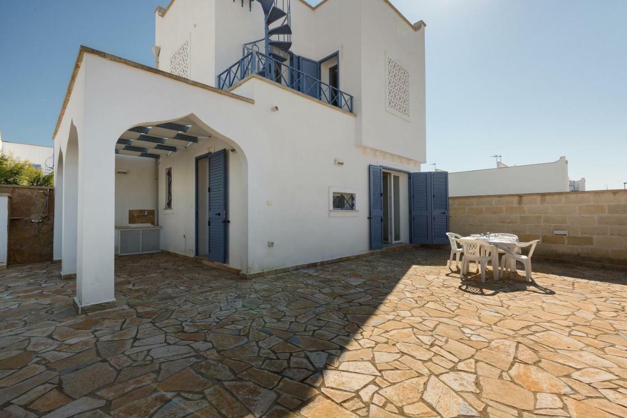 Villetta Raffaele By Barbarhouse Torre Lapillo Exterior foto